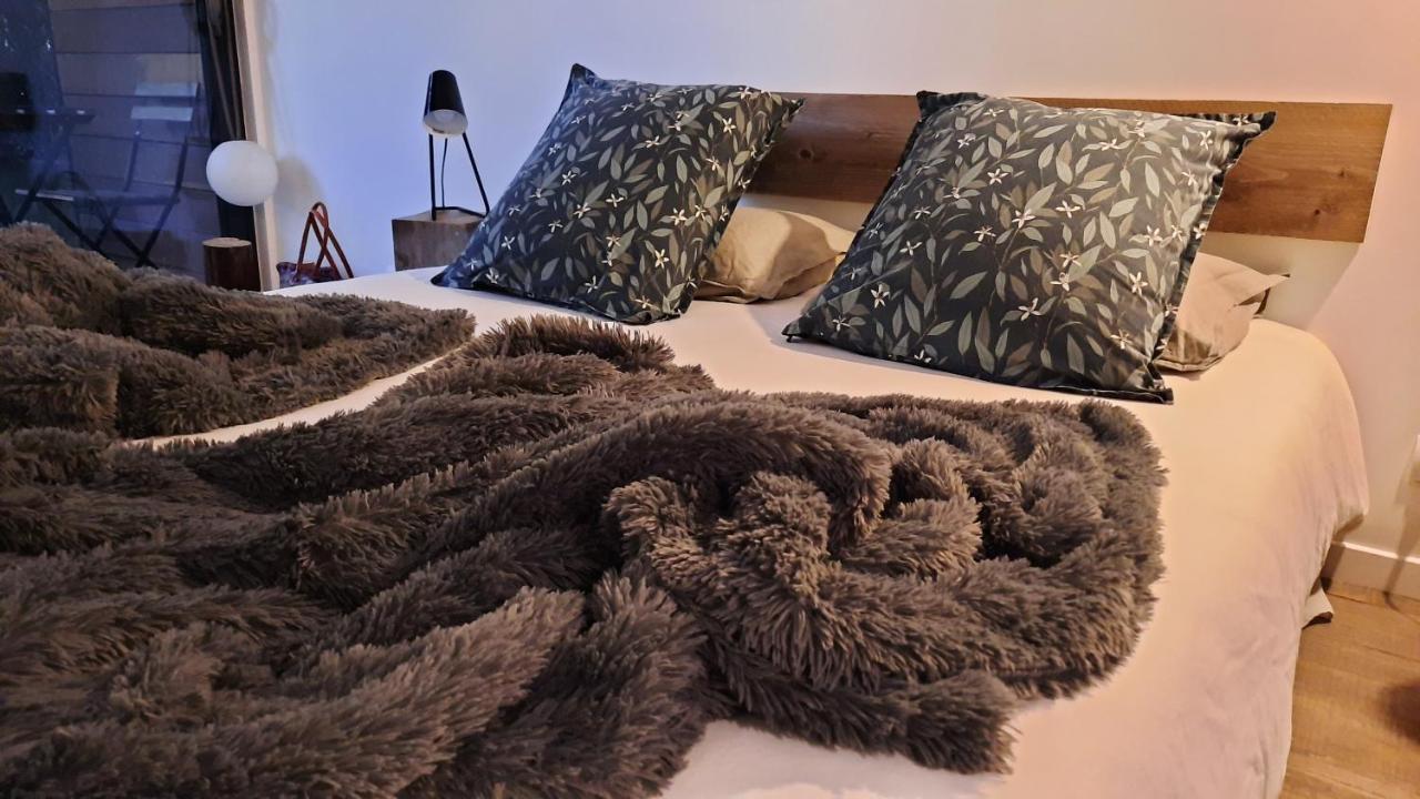 La Cabane De Troyes - Chambre D'Hotes ภายนอก รูปภาพ